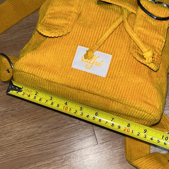 💛 🫦 💛• VALFRE x Love Thineself Vibes • 🫦♥️🫦 - Picture 5 of 10